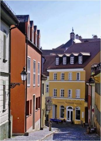 Historic Luminaires in a new Light